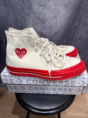 COMME des GARÇONS Play Converse Hightop Unisex  Shoe